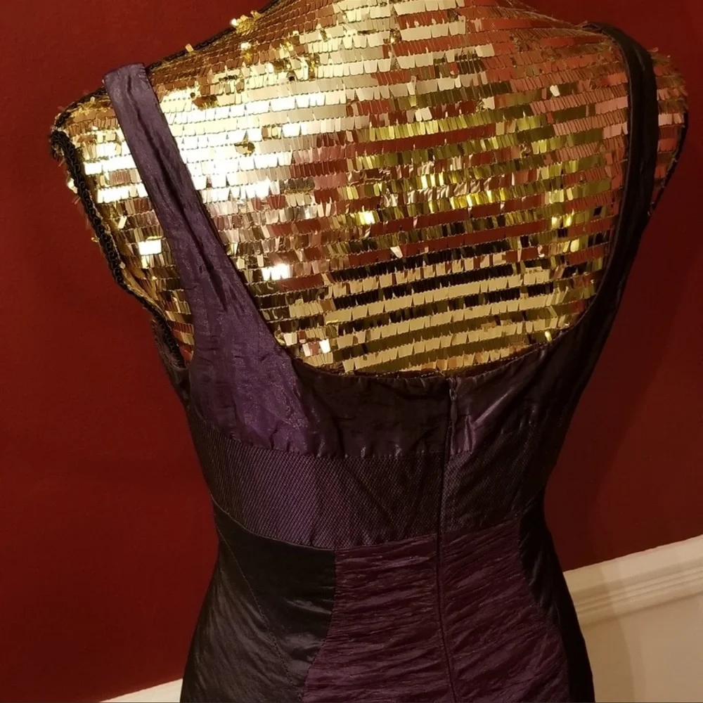 Nicole Miller Ruched Metallic Purple/Black Back Zip Dress, with Some stretch - Picture 3 of 6